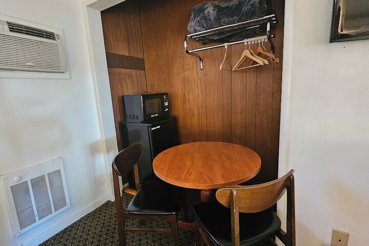 Room 47 of 71