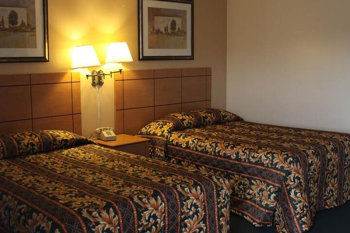 Room 26 of 38