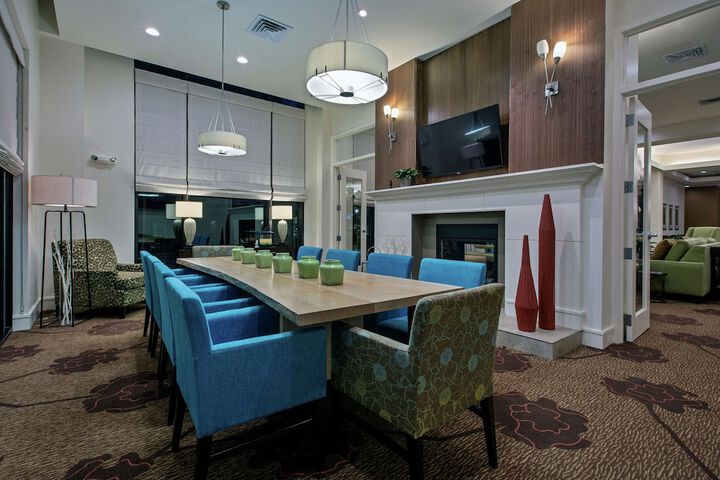 Hilton Garden Inn Lincoln Downtown / Haymarket