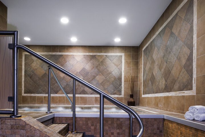 Renaissance Montgomery Hotel & Spa at the Convention Center