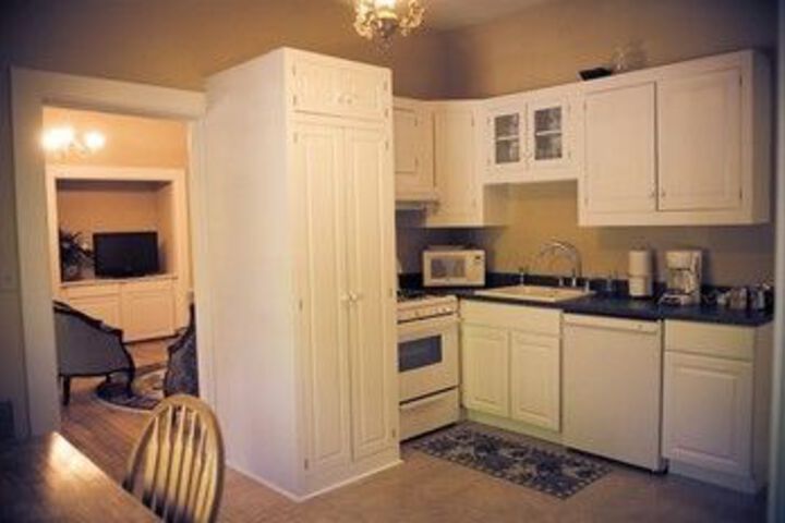 The Glendalia Boutique Hotel & Culinary Studio