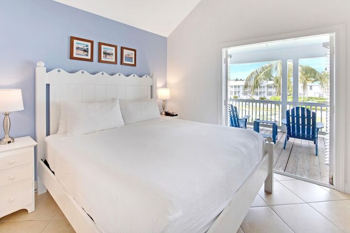 Tranquility Bay Beachfront Hotel and Resort