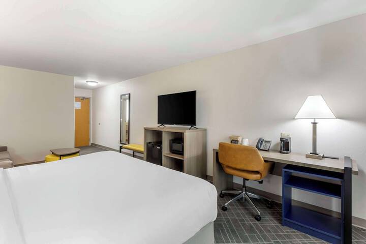 Room 19 of 34