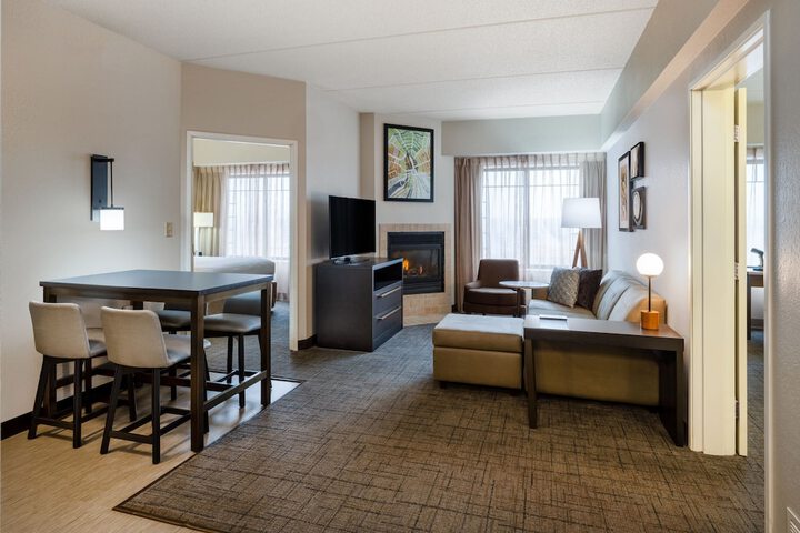 Room 13 of 29