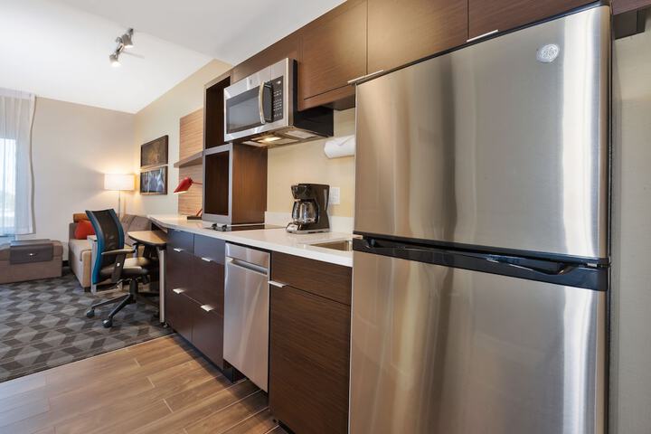 TownePlace Suites by Marriott Grand Rapids Airport Southeast