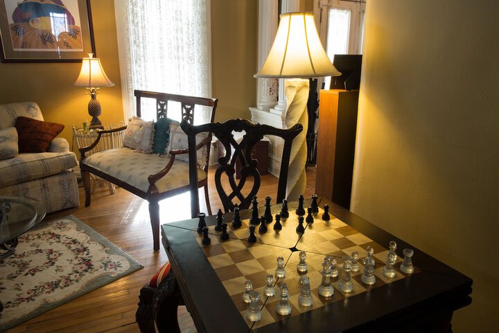 Room 19 of 27