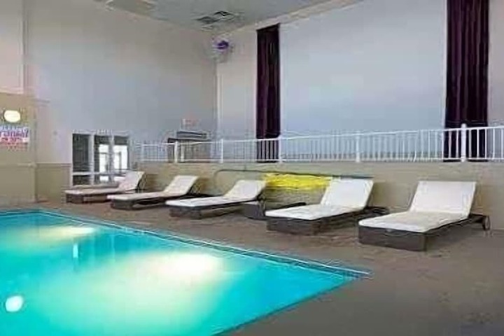 Pool 6 of 33