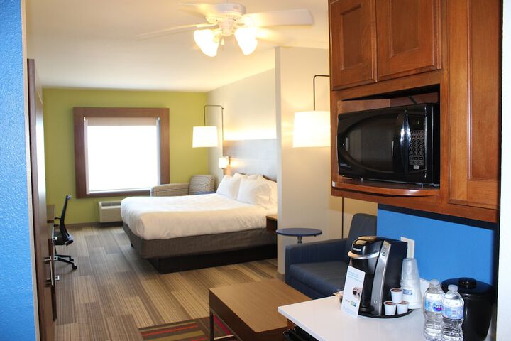 Room 21 of 68