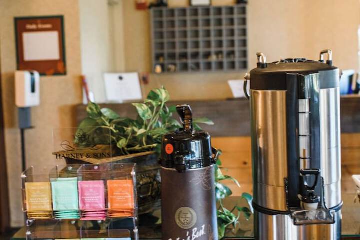 Breakfast/Coffee Service 101 of 111