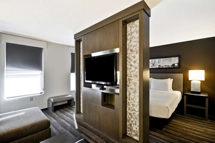 Room 41 of 63