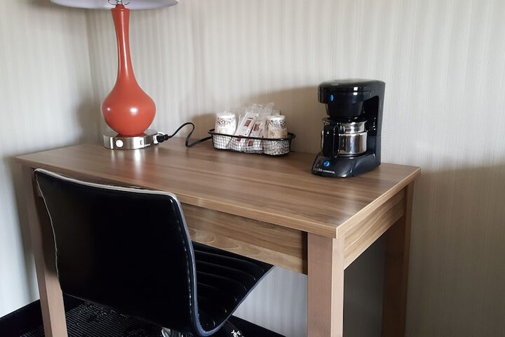 Room 15 of 35