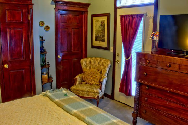Room 87 of 171