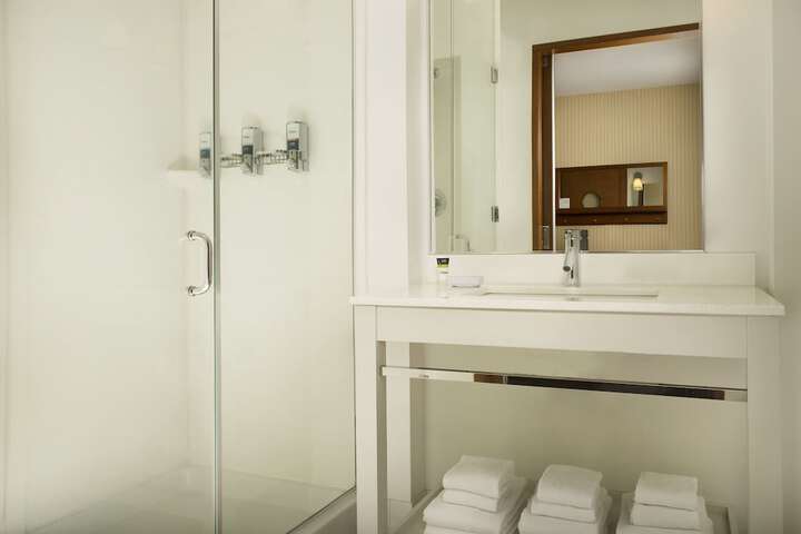 Room 14 of 35
