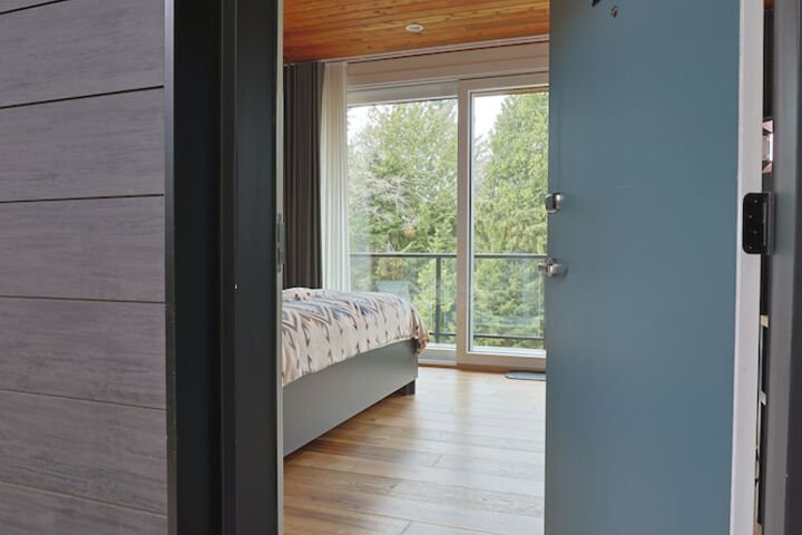 Duffin Cove Oceanfront Lodging