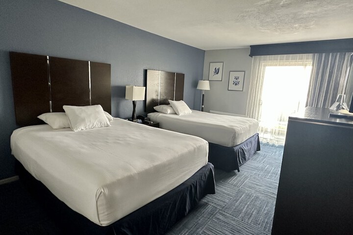 Room 49 of 105