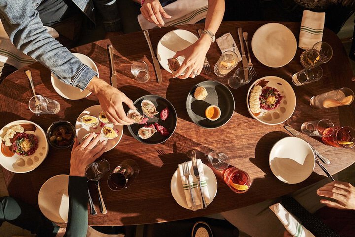 Dining 54 of 102