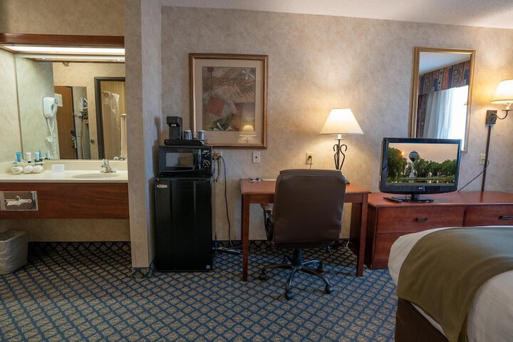 Room 26 of 53
