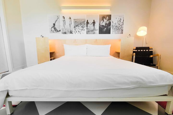 Room 14 of 62