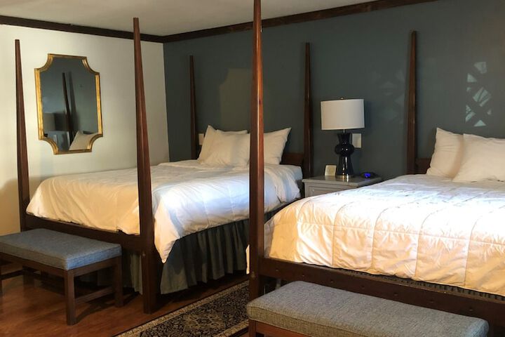 Room 28 of 56
