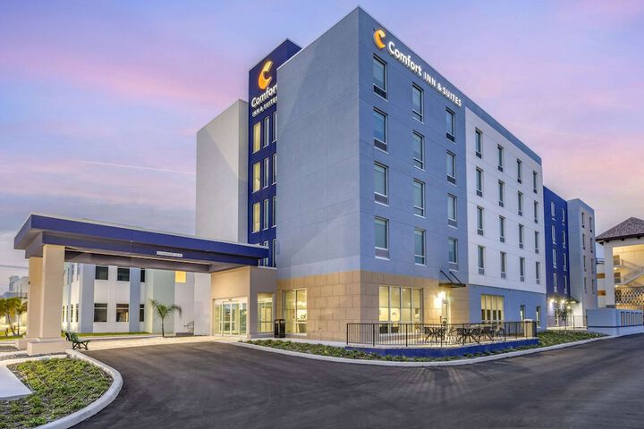 Comfort Inn & Suites New Port Richey Downtown District