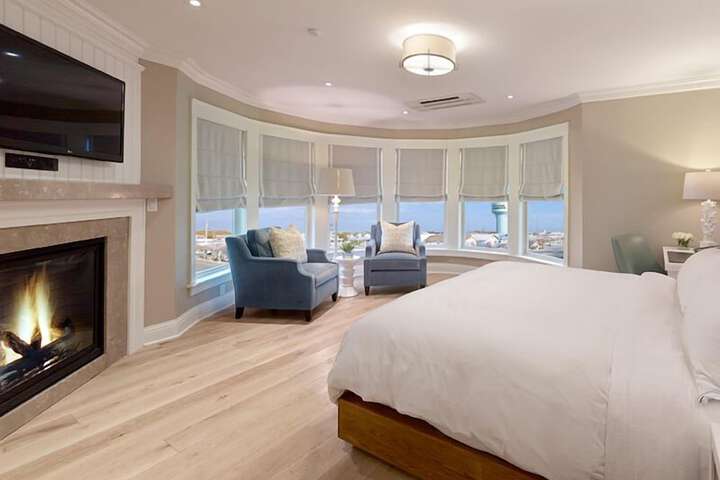 Room 65 of 110
