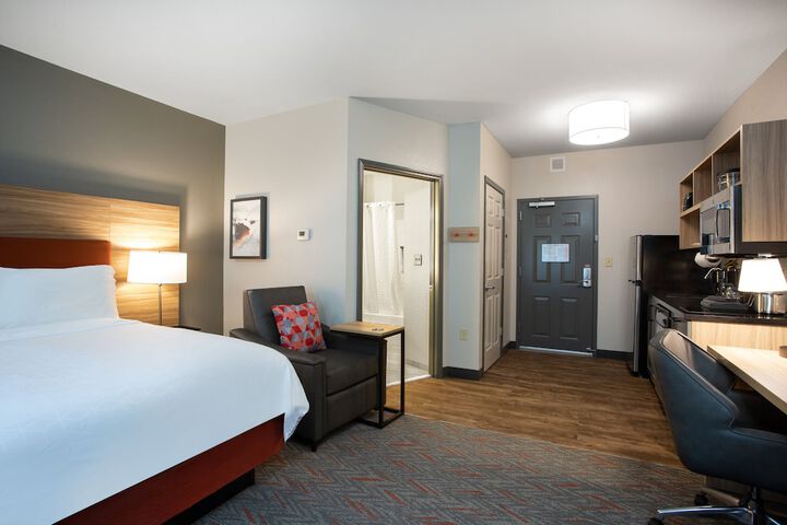 Room 46 of 59