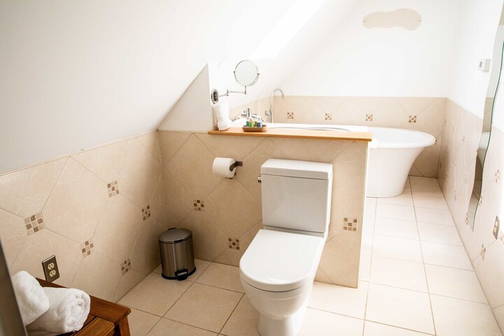 The Woodstocker B & B