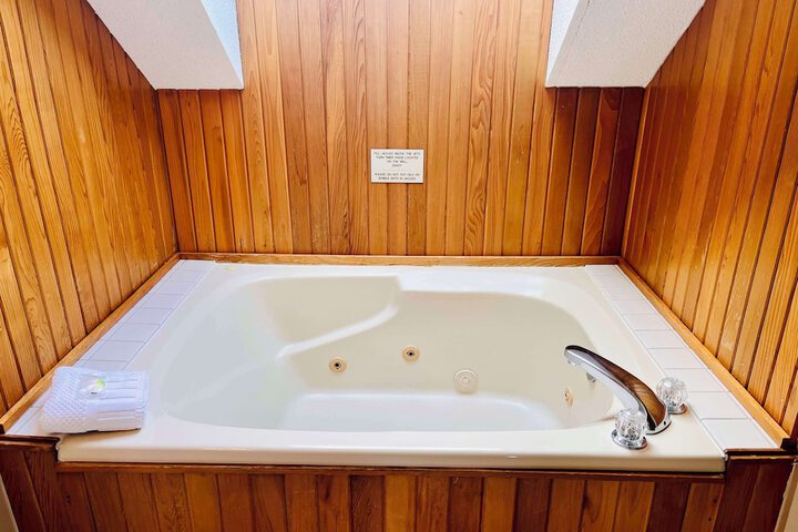 Nordic Village Resort