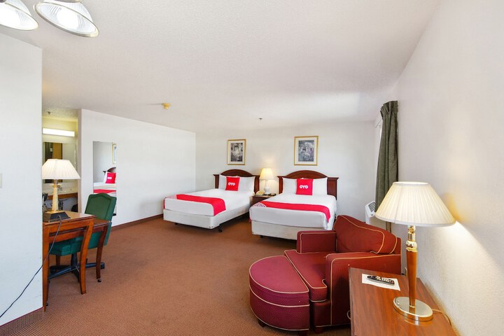 Room 32 of 48