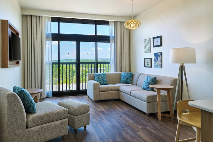 Room 15 of 30