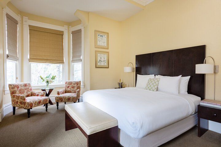 Healdsburg Inn on the Plaza a Four Sisters Inn