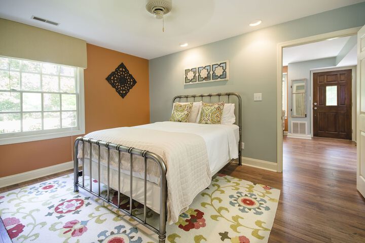 Hillbrook Inn