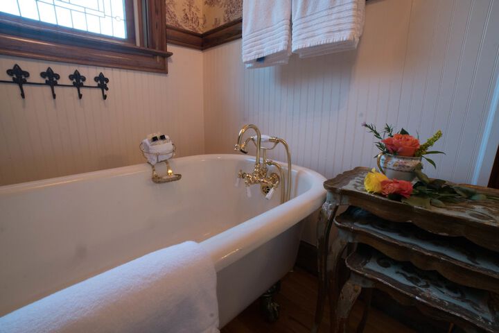 The Victoria B & B