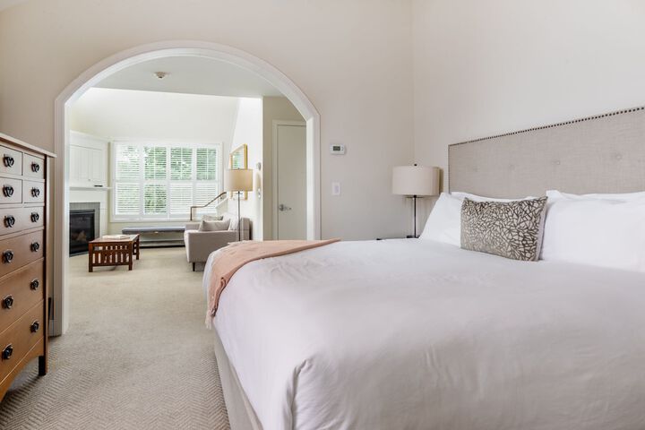 Briar Barn Inn