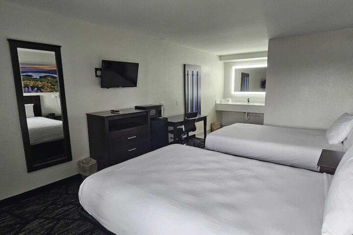 Room 36 of 51