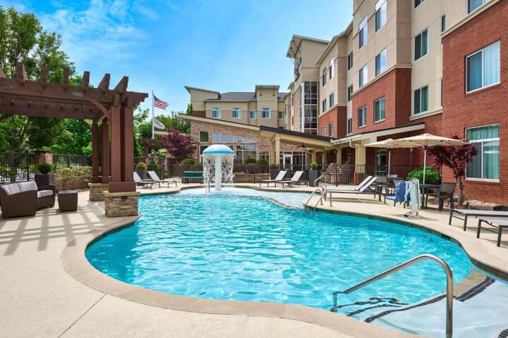 Residence Inn by Marriott Nashville SE / Murfreesboro