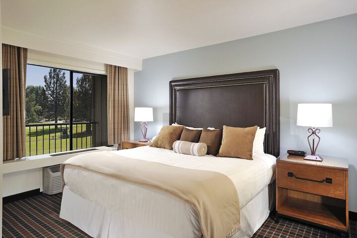 The Lodge at Eagle Crest Resort