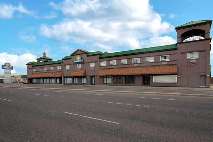 Hotel 3 of 57