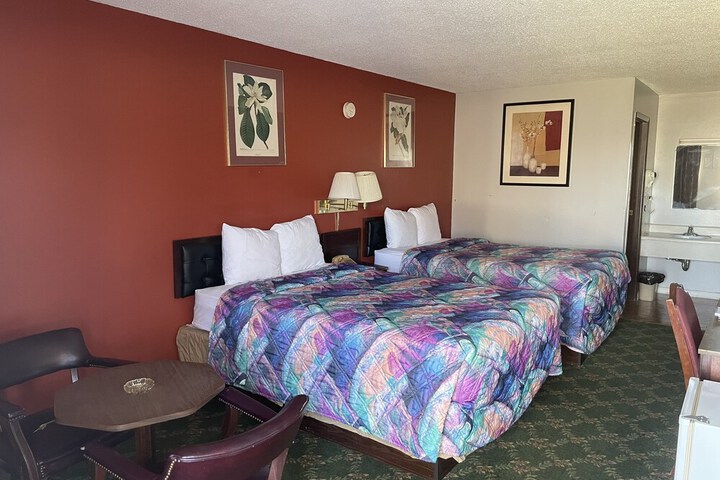 Room 44 of 84