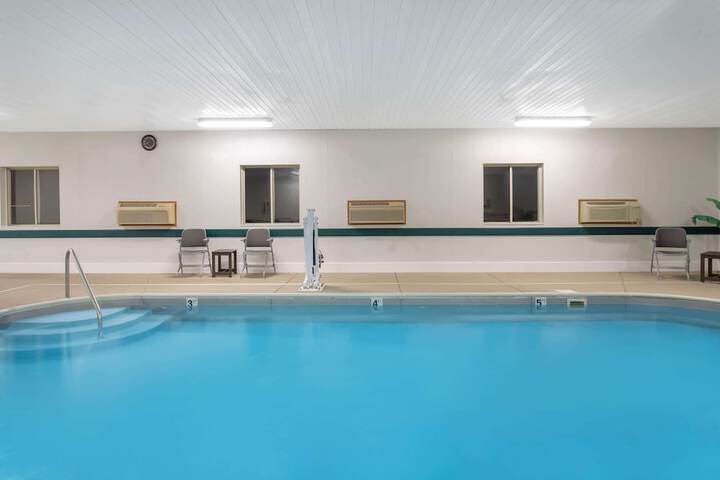 Pool 3 of 17