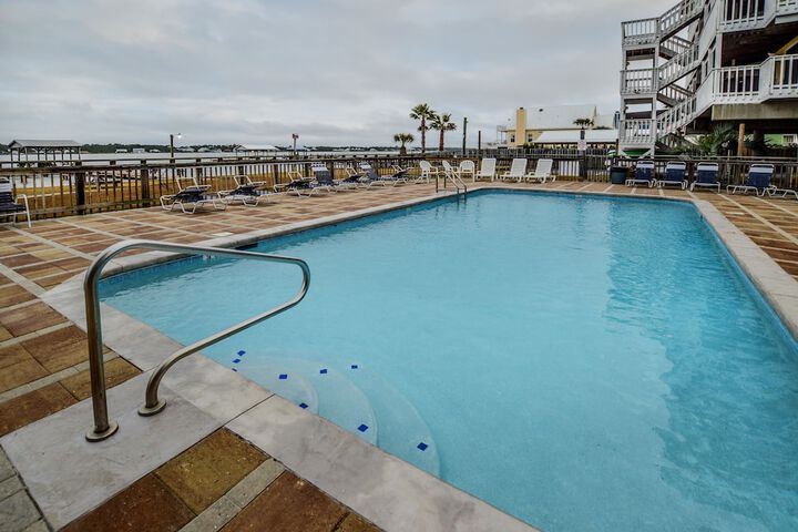Pool 2 of 51