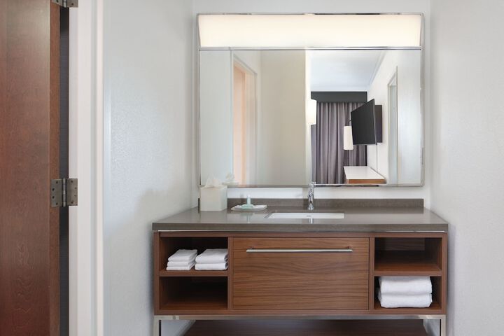Courtyard by Marriott Saratoga Springs
