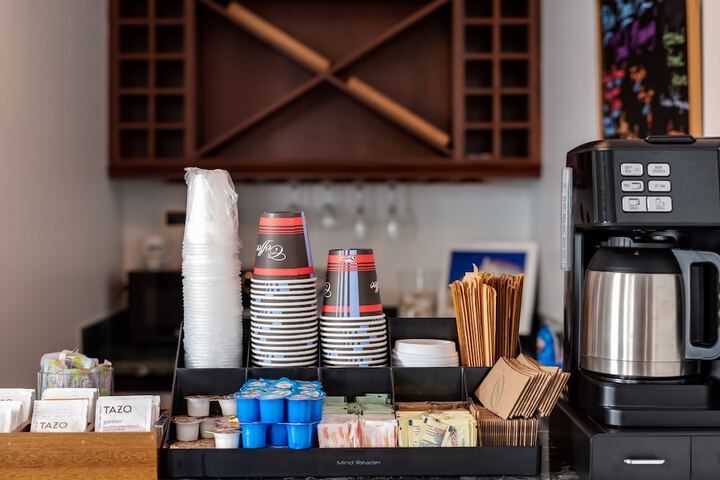 Breakfast/Coffee Service 28 of 37