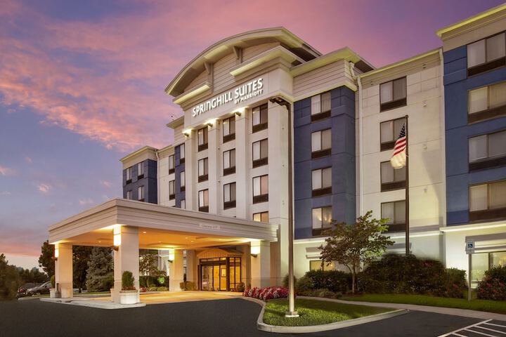 Hotel 6 of 43