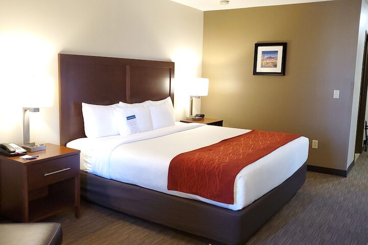 Room 90 of 112