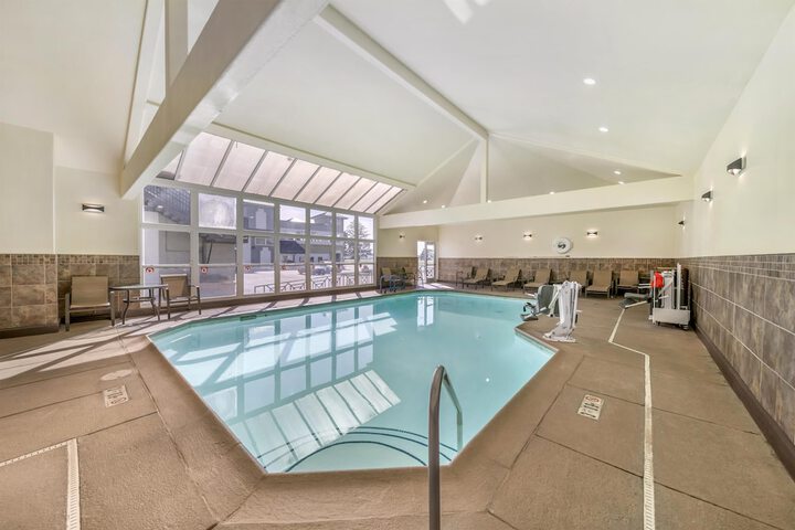 Best Western Plus Northwoods Inn