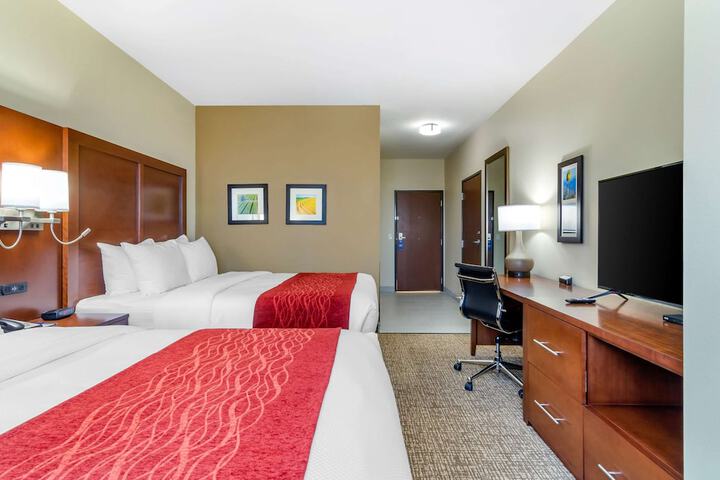 Room 17 of 44