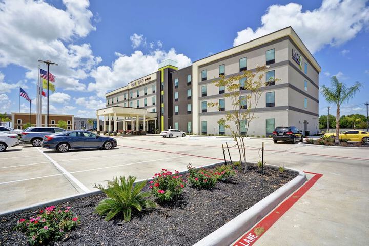 Hotel 3 of 50