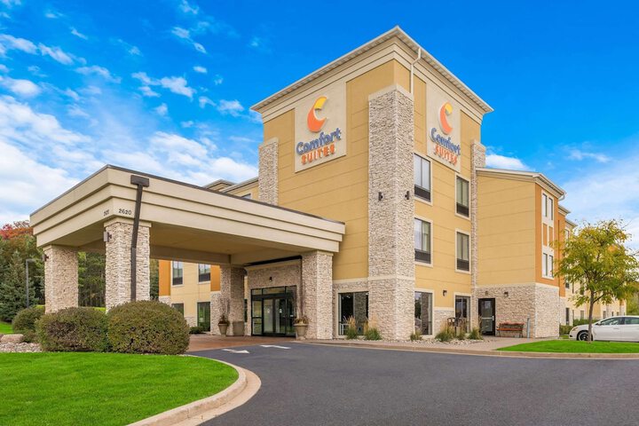Hotel 4 of 29