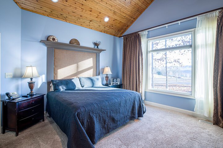 Whitestone Inn